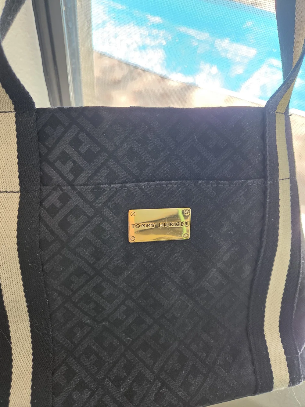 Tommy Hilfiger Navy Tote Bag with Contrast Straps - Picture 6 of 16